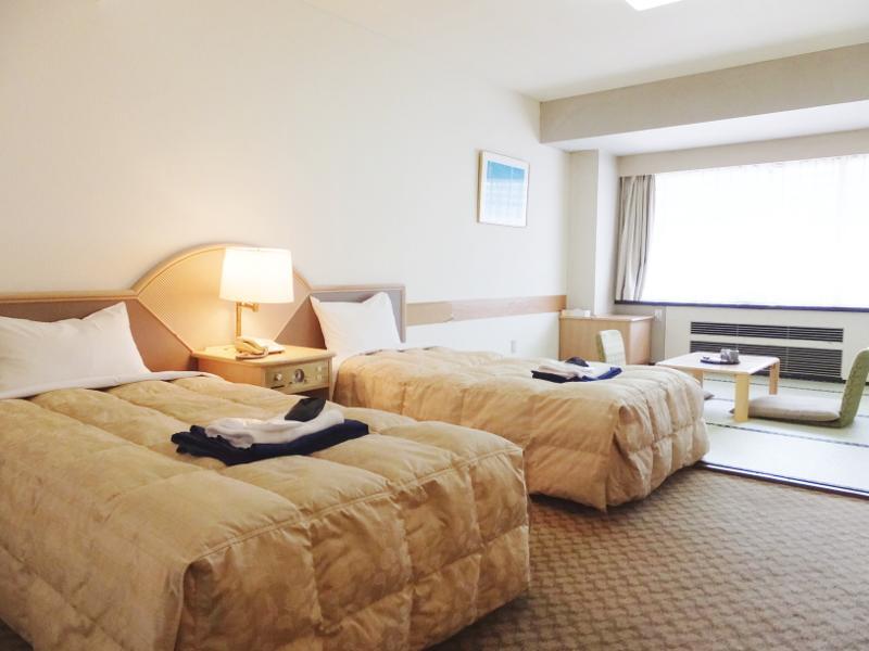 Atami New Fujiya Hotel Exteriör bild